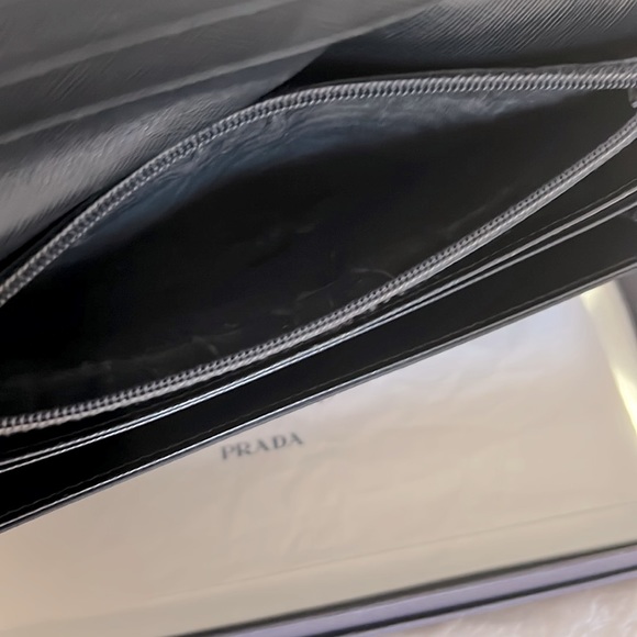 Authentic🖤PRADA MILANO Tessuto Black Nylon Long Unisex Wallet - Picture 7 of 12